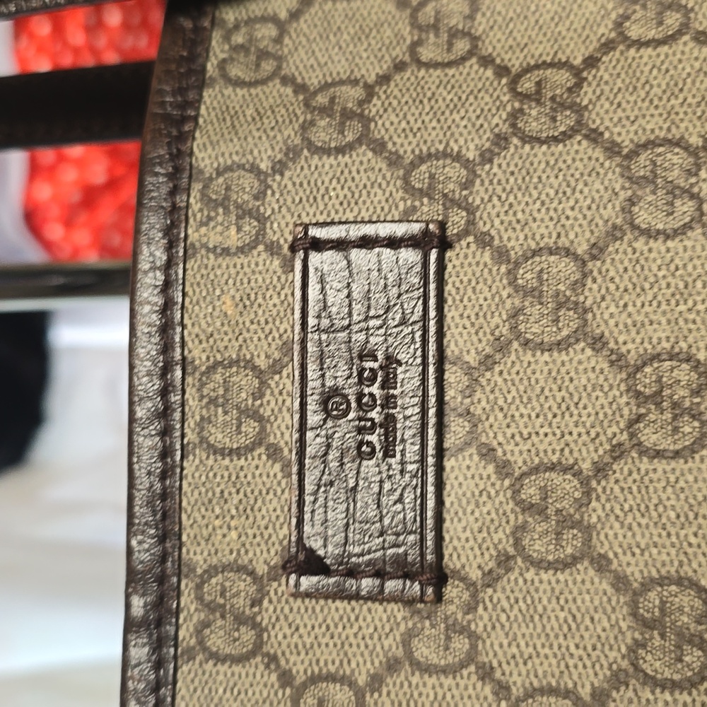 Gucci tote - Picture 7 of 11